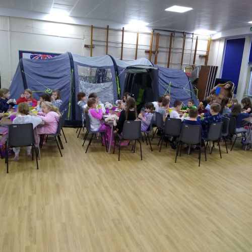Y3bigsleepover1)